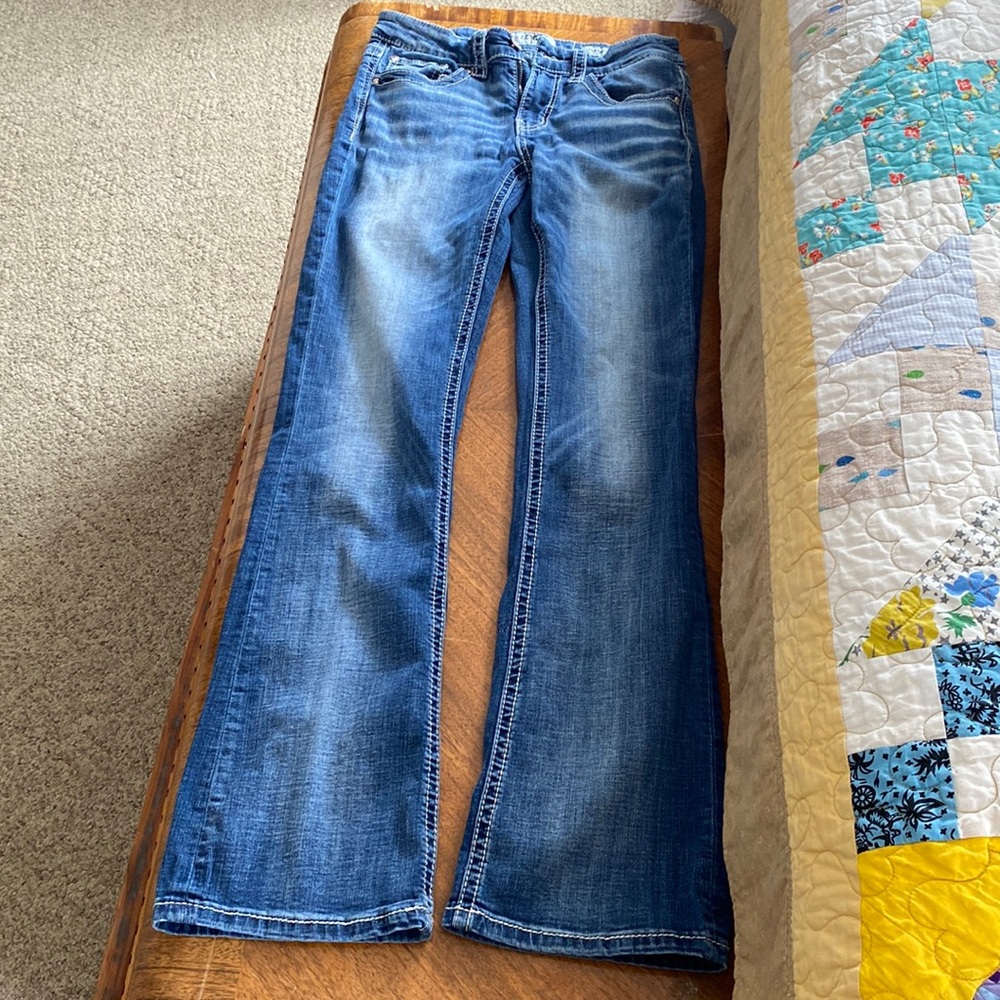 Daytrip Women's Blue Boot Cut Jeans